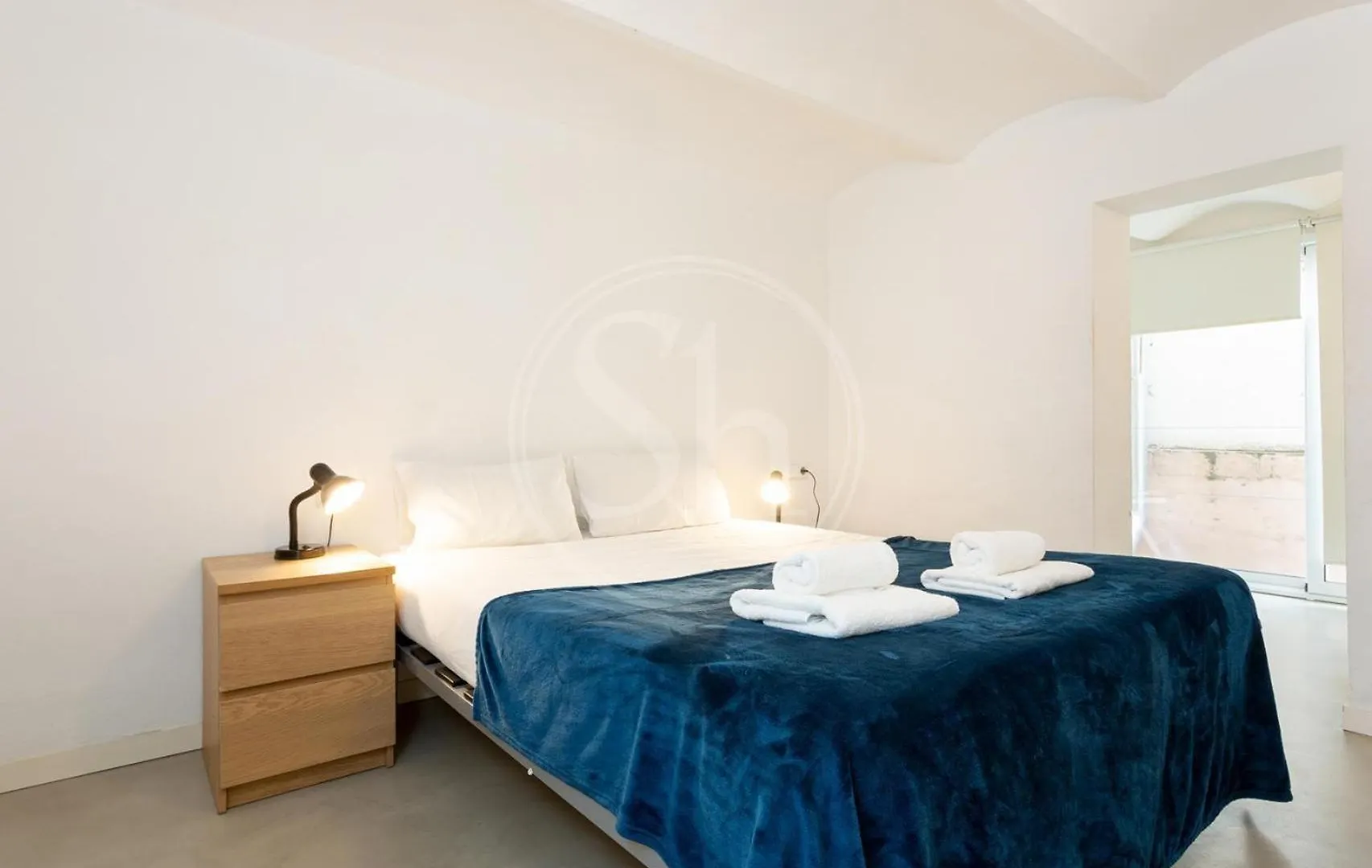 Apartamento En Villarroel Barcelona 0*,  Spanien